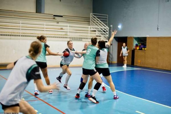 斯坦福大学的优势体育项目有哪些？(图1)